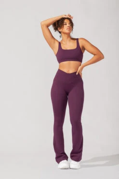 Crisscross HourglassĀ® Flared Leggings With Pockets - Winter Plum