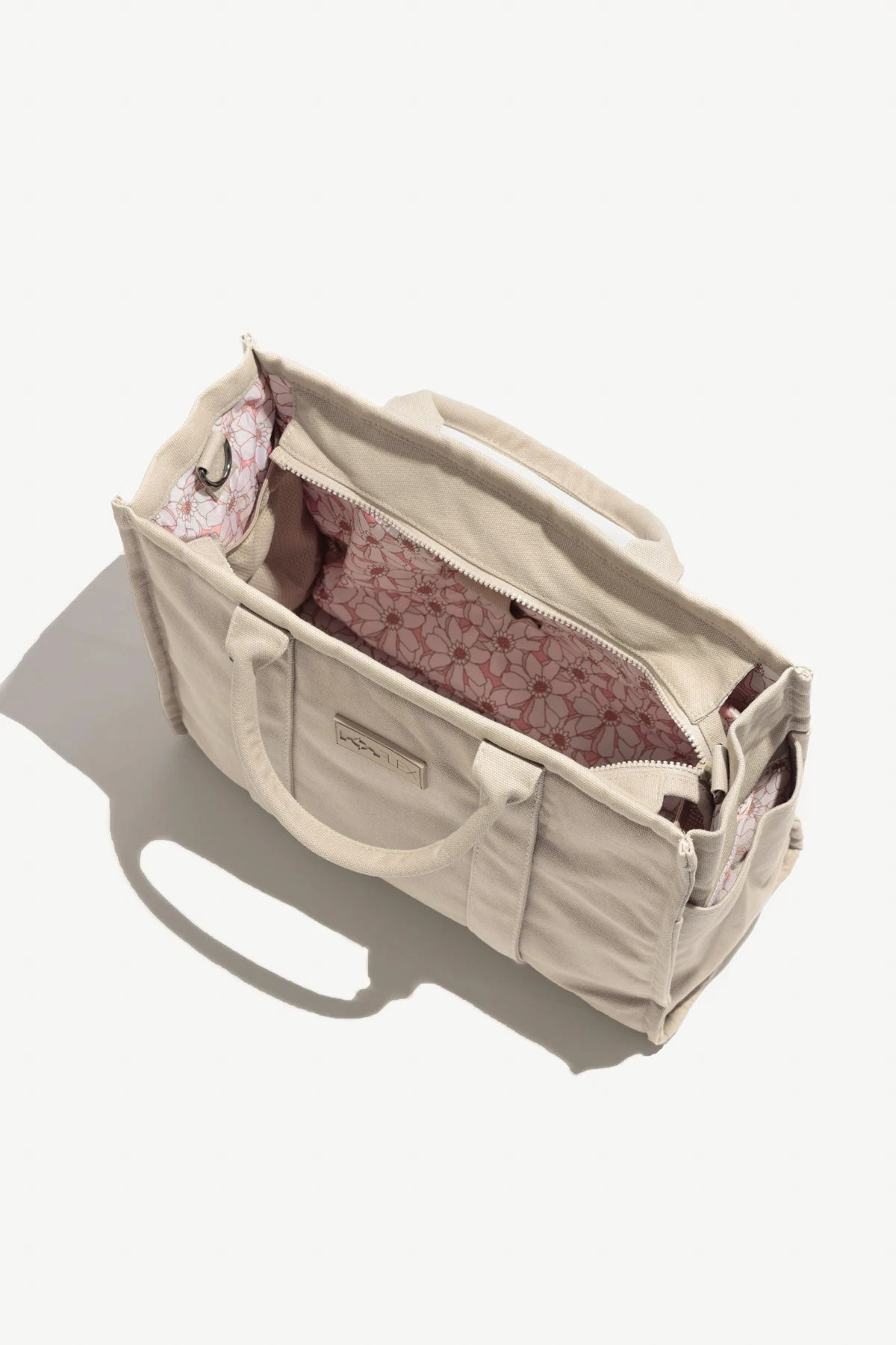 Sloane Tote - Taupe 11 Sloane Tote - Taupe - Image 11