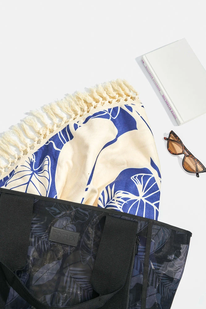 Big Beach Carryall Bag - Midnight Palm 11 Big Beach Carryall Bag - Midnight Palm - Image 11