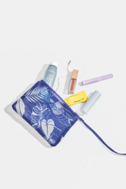 Big Beach Carryall Bag - Blue Palm 26 Big Beach Carryall Bag - Blue Palm -Popflex Clothing Shop BeachBags00323 Edit 538ab591 5aa5 4c1e a27f 74097ee418bd