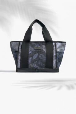 Big Beach Carryall Bag - Midnight Palm