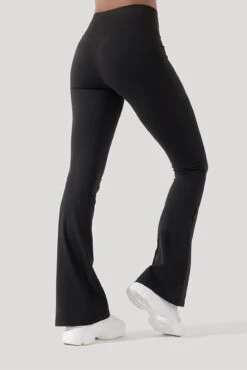 Crisscross Hourglass® Flared Leggings With Pockets - Black -Popflex Clothing Shop CCHG Flare C1030 2212