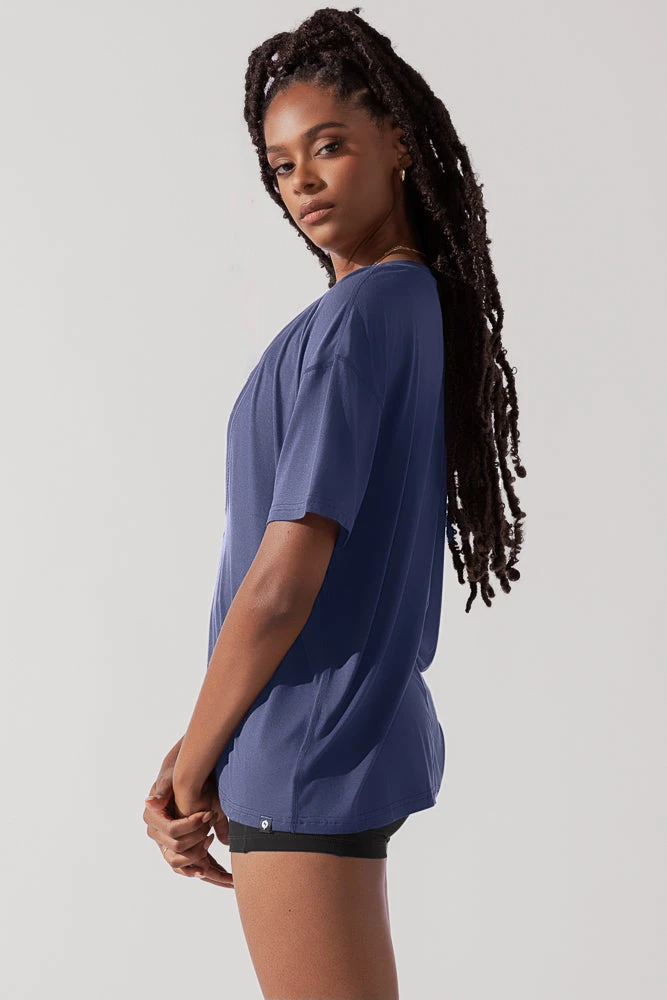 Daring Deep V Tee - Dark Navy 5 Daring Deep V Tee - Dark Navy - Image 5