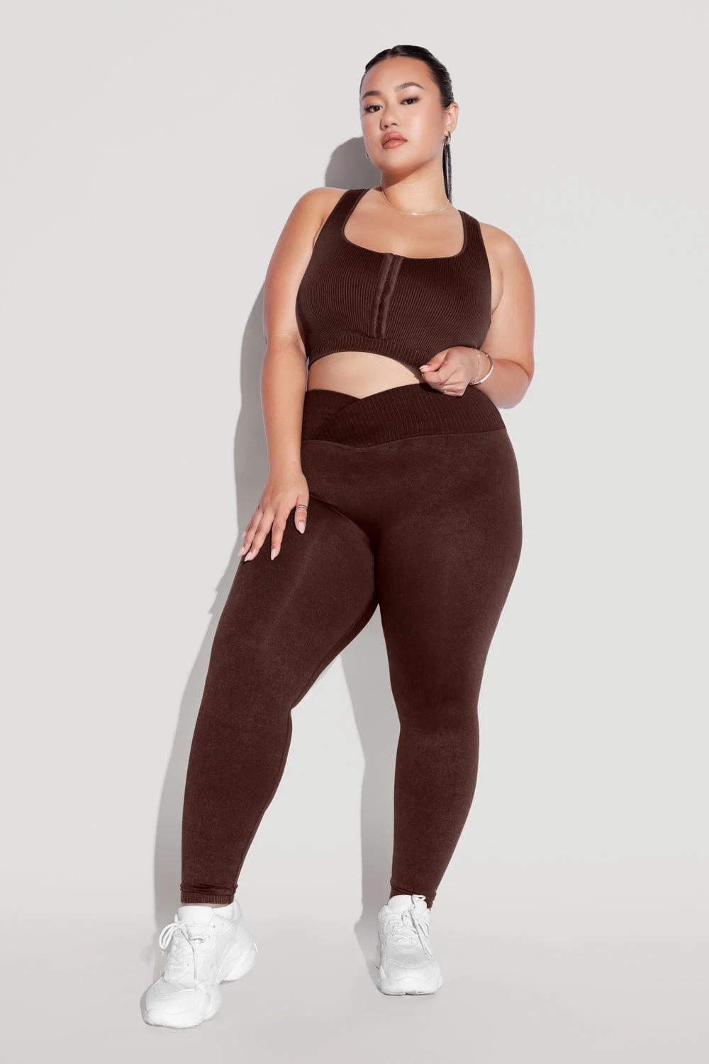 Crisscross Hourglass® Seamless Legging - French Roast 1 Crisscross Hourglass® Seamless Legging - French Roast