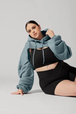 Cloud Shruggie - Vintage Blue