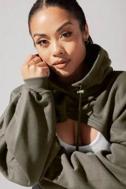 Cloud Shruggie - Olive Fatigue -Popflex Clothing Shop June7POPFLEXPhotoshootArleneOutfit21846 Edit 1 d920797d 4c59 495a 897a 5f63d4d2539e