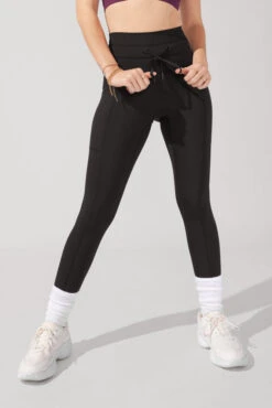 Cargo Leggings With Pockets - Black -Popflex Clothing Shop KayleeOutfit1 0188 Edit
