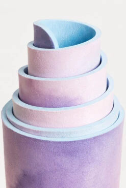 Vegan Suede Yoga Mat - Heart In The Clouds 5 Vegan Suede Yoga Mat - Heart In The Clouds -Popflex Clothing Shop M6A9722 Edit