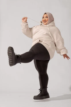 Long Cloud Hoodie - Blushing Beige 19 Long Cloud Hoodie - Blushing Beige -Popflex Clothing Shop NOORoutfit2 40609 Edit