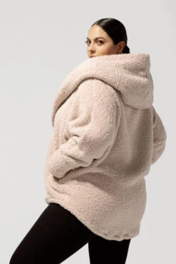 Faux Sherpa Cocoon Coat - Taupe -Popflex Clothing Shop OPF4969 Edit d10bf376 5aae 4774 94c9 1180158a87a5