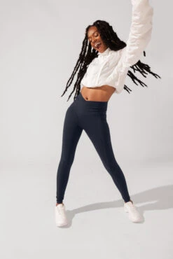 Crisscross HourglassĀ® Leggings With Pockets - Smoky Navy