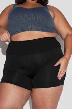 Supersculpt™ Seamless Midi Shorts - Black -Popflex Clothing Shop SSShorts Black BeMySweetheartCropTop vintageindigo 1352 Edit
