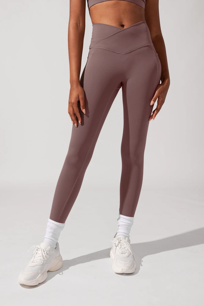 Crisscross Hourglass® Leggings With Pockets (Pet Hair Resistant) - Peppercorn 4 Crisscross Hourglass® Leggings With Pockets (Pet Hair Resistant) - Peppercorn - Image 4