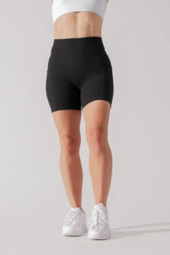 Supersculpt™ Midi Short With Pockets - Black -Popflex Clothing Shop SculptMidiShort Black D1000C 5 0099 Edit