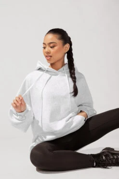 Long Cloud Hoodie - Light Heather Grey 15 Long Cloud Hoodie - Light Heather Grey -Popflex Clothing Shop SophiaOutfit10 38930 Edit b3669dfb 5052 487b 9f47 7a41343c5722