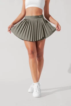 Ace ‘em Pleated Skort - Rustic Olive