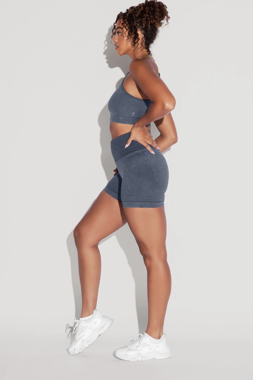 Supersculpt™ Seamless Midi Shorts - Vintage Indigo - Image 8