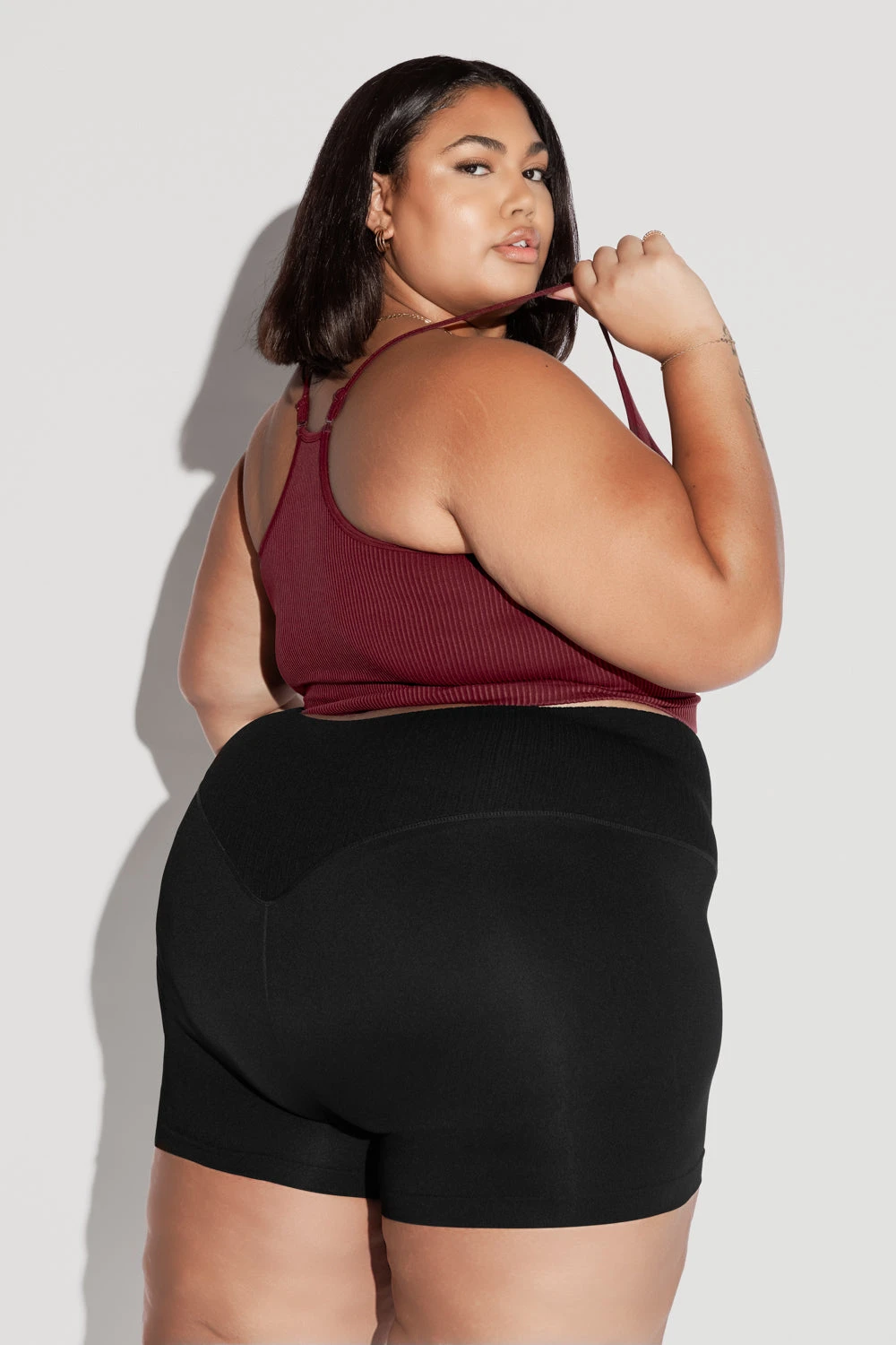 What's The Scoop Seamless Crop Tank - Garnet 3 What's The Scoop Seamless Crop Tank - Garnet - Image 3